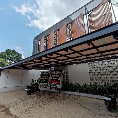 Urbanview Hotel Subali פורווקרטו מראה חיצוני תמונה